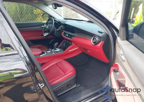 2021 Alfa Romeo Stelvio Ti Awd z USA, uszkodzony, nr VIN ZASPAKBN0M7D09486